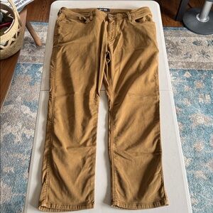 DU/ER Men's Tobacco Color No Sweat Relaxed Taper 5 Pocket Pants